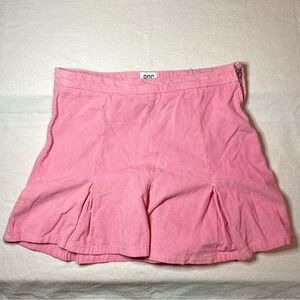 BDG Urban Outfitters Pastel Pink Pleated
Corduroy Mini Skirt Size Large